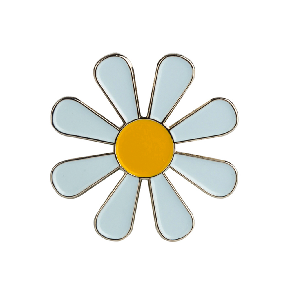 Daisy Flower Pin Badge